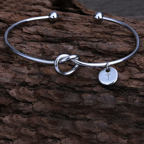 PERSONALISED BRACELET WITH LETTER CHARM