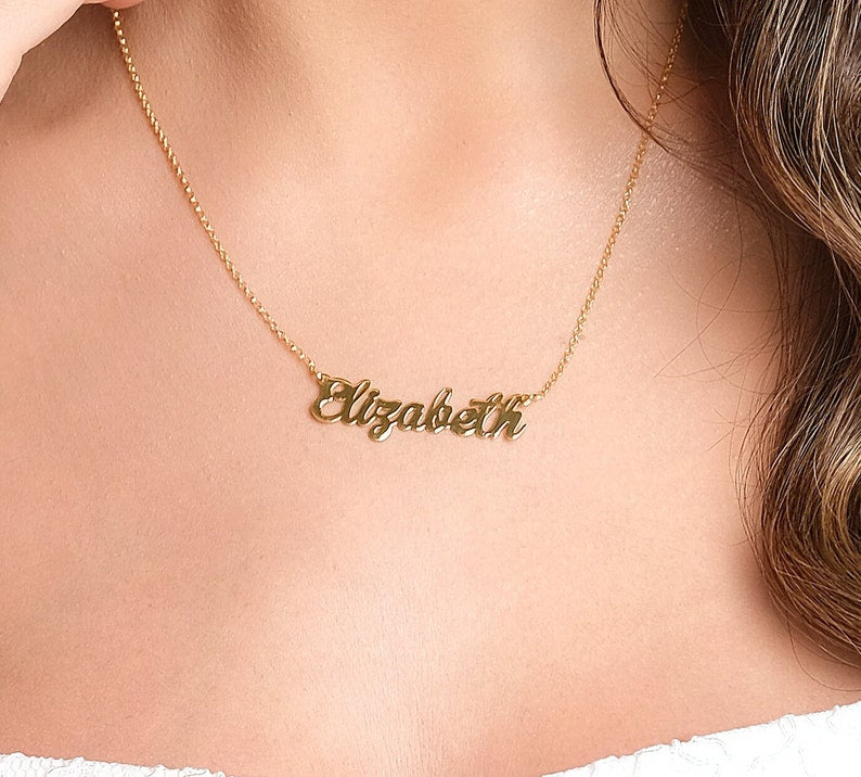 PERSONALISED NAME PENDANT